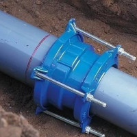 Gjutjärnrör för utomhusavloppsvatten: typer, funktioner för användning och installation