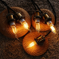 Lámparas LED con casquillo e14: una descripción comparativa de los mejores modelos del mercado