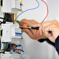Uteslutning av elektrisk panel från DIY: nuvarande diagram + detaljerade monteringsanvisningar