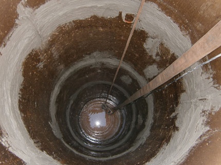 Vnitřní hydroizolace kanalizační studny