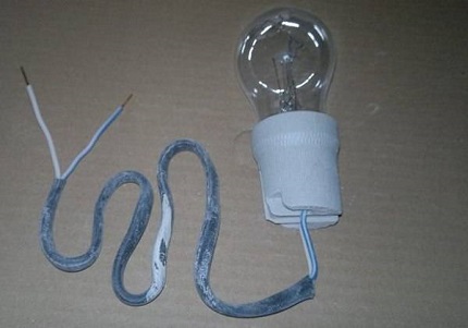 Detekce fáze pomocí kazety a lampy