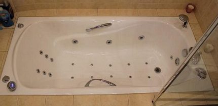 Sample cast iron bathtub with hydromassage