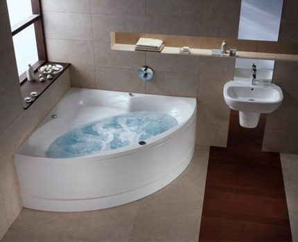 Acrylic bathtub with hydromassage equipment
