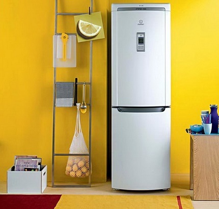 Vulnerabilities of Indesit refrigerators