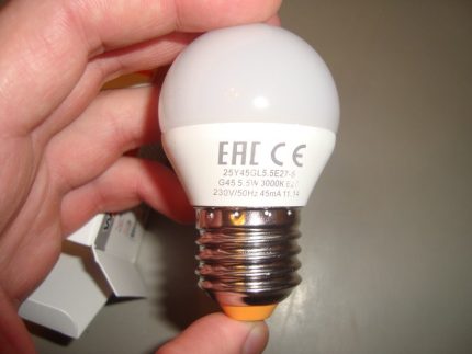 Marca de la lámpara LED