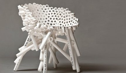 Krēsls izgatavots no caurulēm