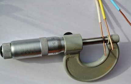 Medición de diámetro de micrómetro