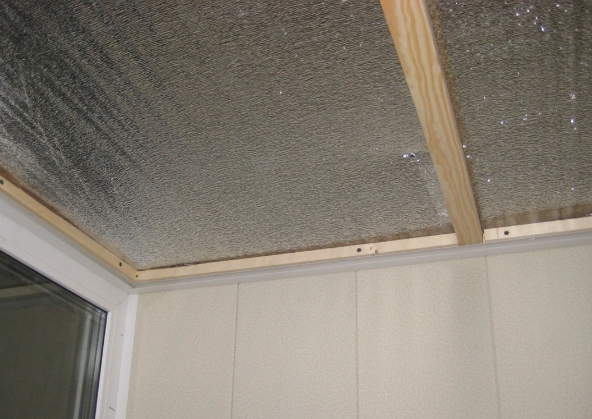 liter to bound Chairman Izolația de tavan într-o casă cu acoperiș rece: cele mai bune încălzitoare  + o imagine de ansamblu asupra tehnologiei de lucru